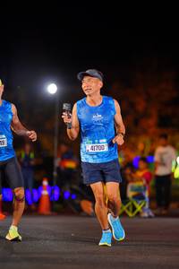 BIB: 41700
                            <button type="button" onclick="openModal(21550167)" class="btn btn-primary btn-sm float-right btn-popup" data-toggle="modal" data-target=".modal-high-quality">
                        <i class="fas fa-shopping-cart"></i> Add to Cart
                    </button>
                                            <button type="button" onclick="isThisMe(21550167, true)" class="btn btn-success btn-sm float-right btn-popup btn-isme hidden" data-toggle="tooltip" data-placement="bottom" title="นี่คือรูปของคุณใช่ไหม คลิกที่นี่เพื่อเอาเข้าอัลบั้ม">
                        <i class="fas fa-plus"></i> Add to album
                    </button>
                    <button type="button" onclick="isThisMe(21550167, false)" class="btn btn-warning btn-sm float-right btn-popup btn-isnotme hidden">
                        <i class="fas fa-ban"></i> Remove from album
                    </button>